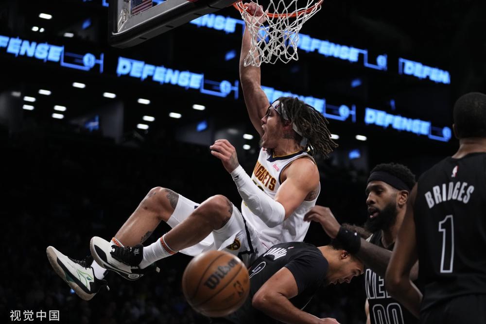 在篮网效力 在篮网效力